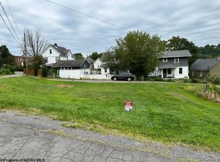 7 & 8 Sennett St, Morgantown, WV 26501