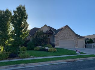 3949 N Cleveland St, North Ogden, UT 84414