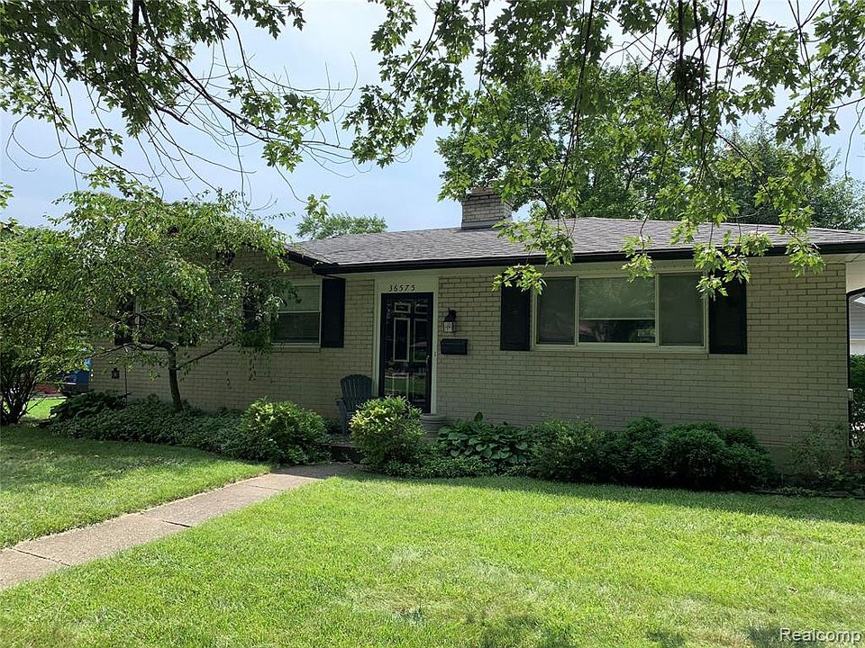 1st image of 36575 Woodingham Dr