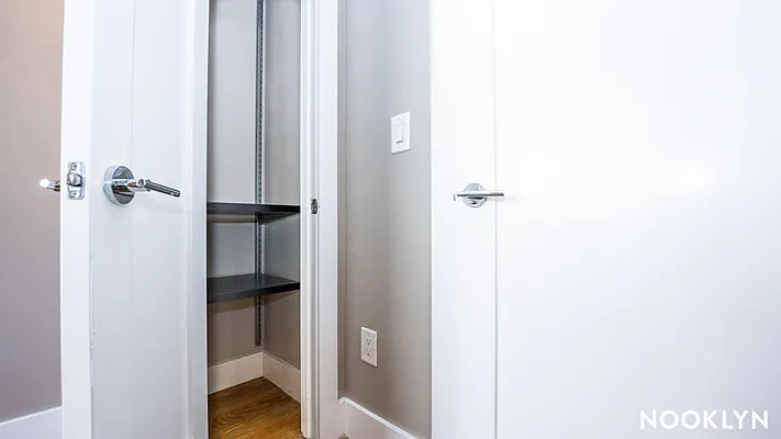 Rented by Nooklyn NYC LLC | media 31