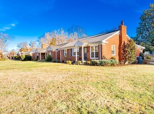 301 Lotis Way, Brownsboro Village, KY 40207