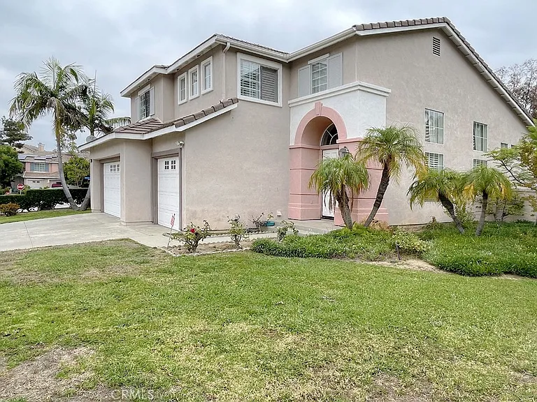 2712 Westbourne Pl — Photo 3