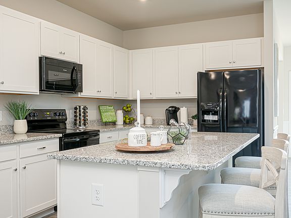 The Peachtree - Kitchen