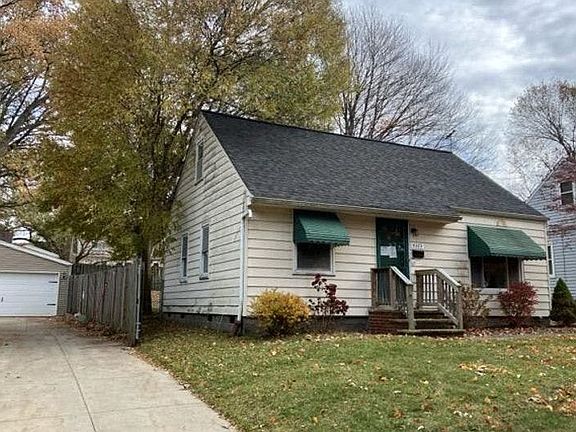 3rd image of 4323 W 191st St