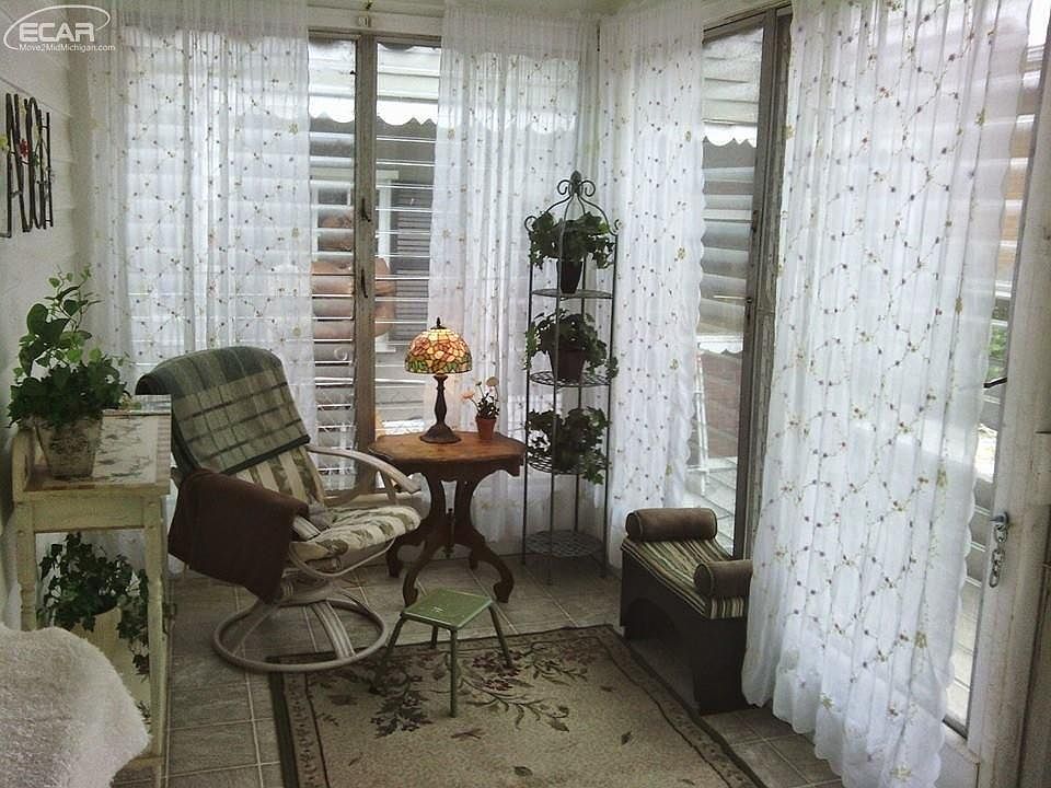 2nd image of 1907 Glendale Ave