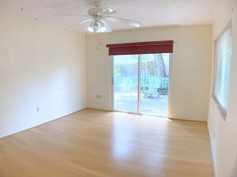 2814 W Price Ave — Photo 2