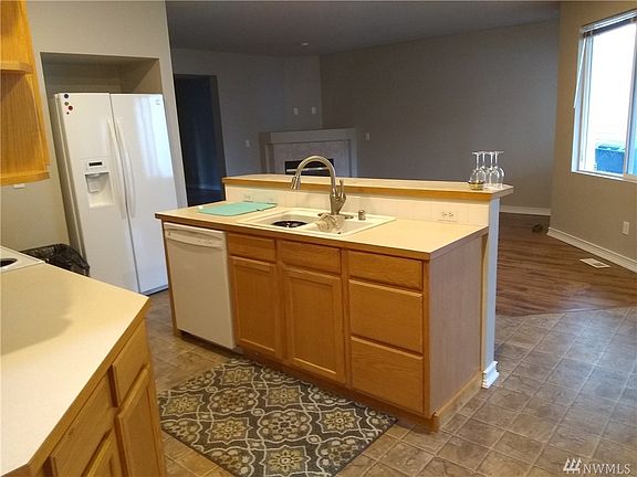 4th image of 8614 132nd St E
