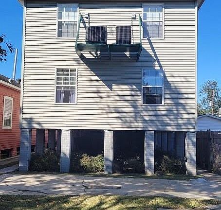 4th image of 3714-16 S Galvez St