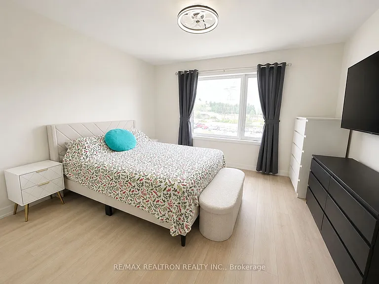 1695 Dersan St #102 — Photo 14
