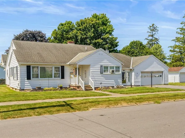 10 Walnut St, Mohawk, NY 13407