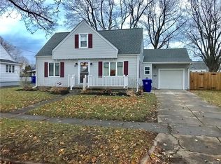 33 Briarwood Dr, Buffalo, NY 14224