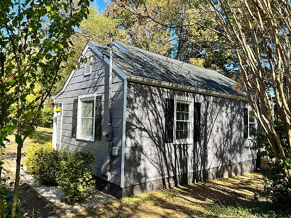 4th image of 4502 Scarlett Ln