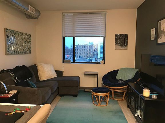 Spacious Living Room