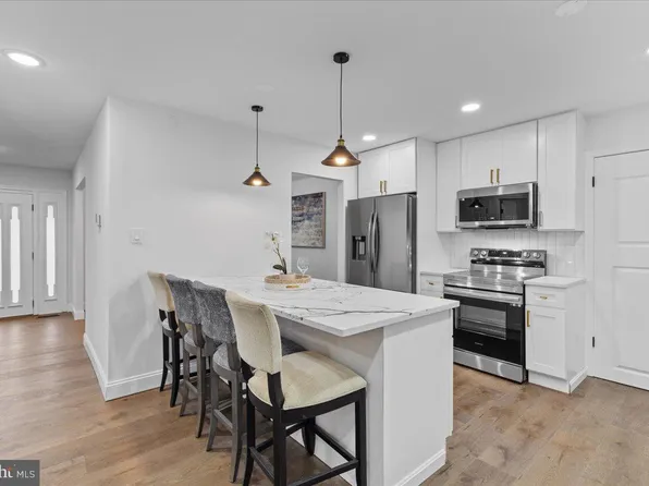 12602 La Grange Ct, Fort Washington, MD 20744