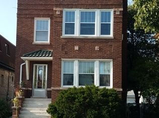 5946 W Addison St, Chicago, IL 60634