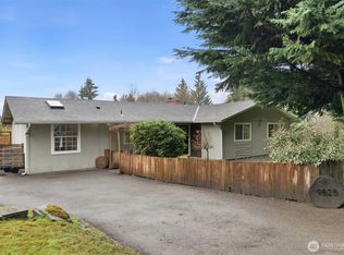 9825 180th St SE, Snohomish, WA