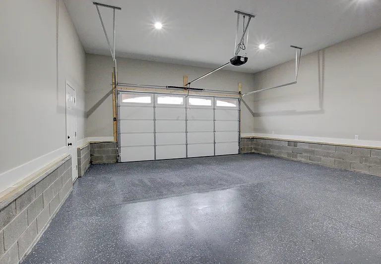 128 Riverbend Dr — Photo 114