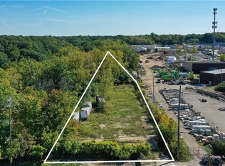 4188 Glenridge Rd, Cleveland, OH 44121