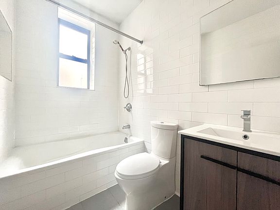 5th image of 607 W 137th St APT 53