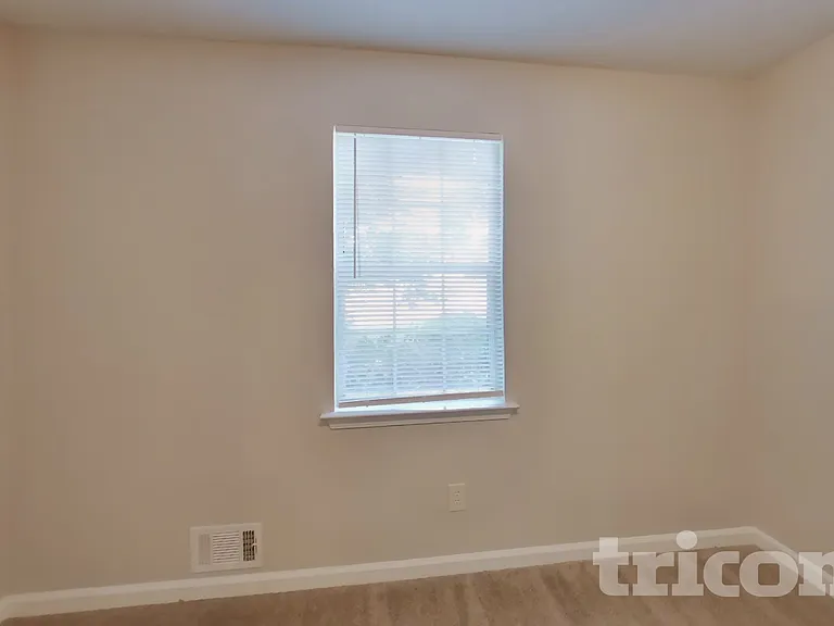 160 Branchwood Dr — Photo 12