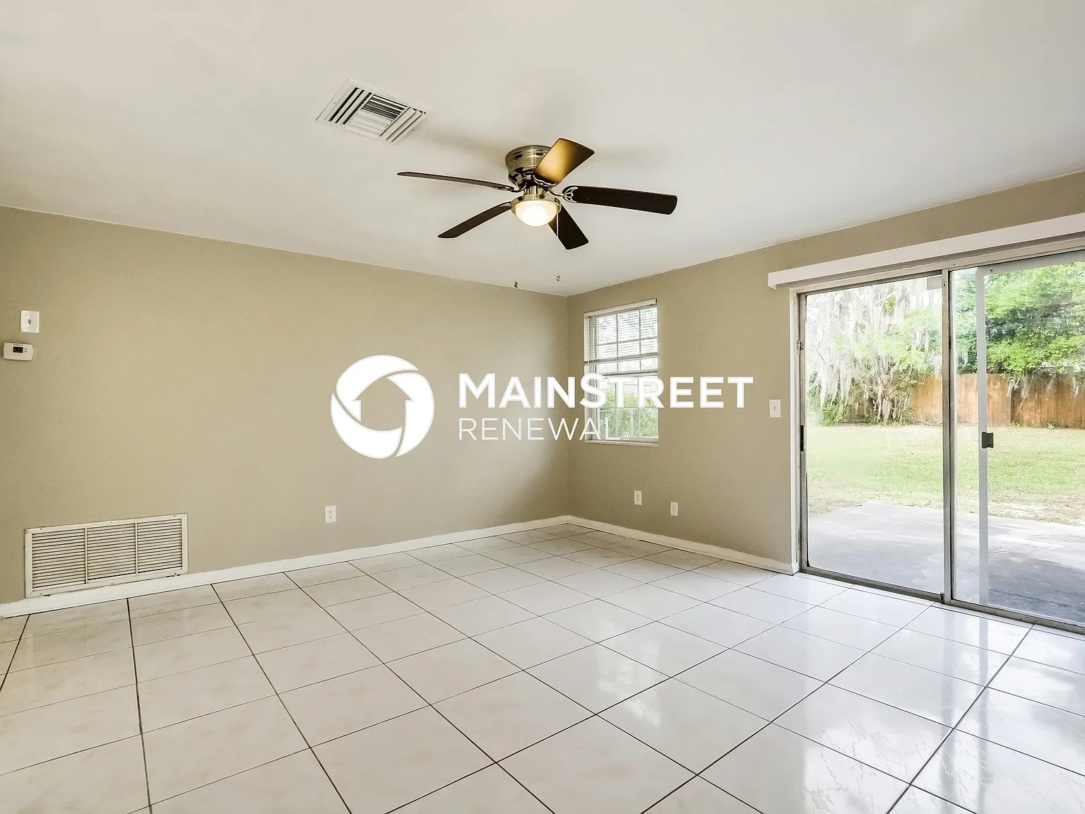 2652 Kimberly Dr — Photo 2