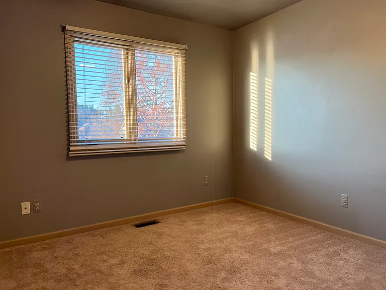 3263 Primrose Dr — Photo 27