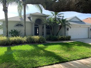 5903 Falconpark Ct, Lithia, FL 33547