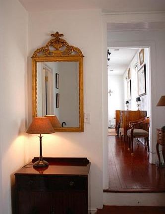 2nd image of 105 N Alfred St #1