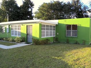 2437 NW 98th St, Miami, FL 33147