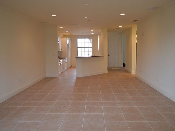 4th image of 4483 Western Gails Ct Unit 403