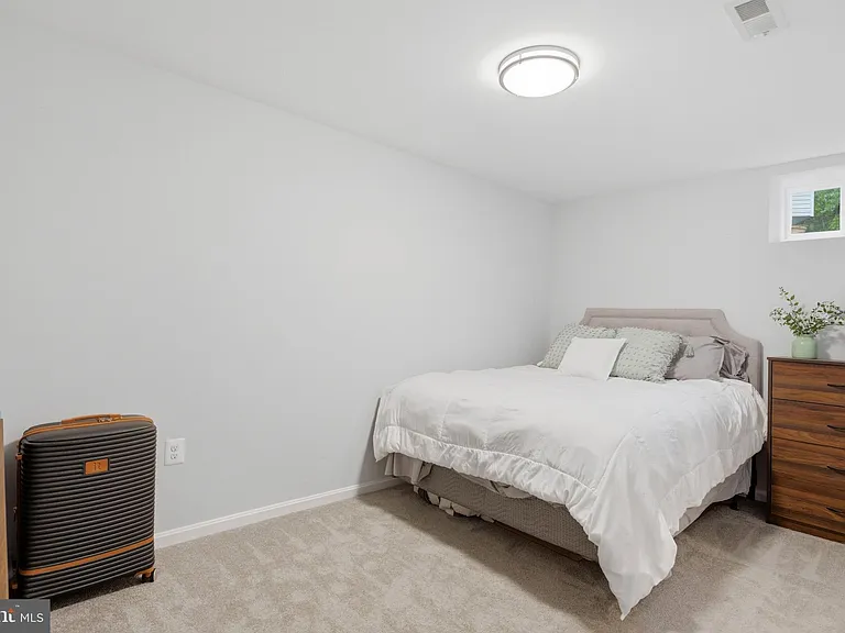 11431 Westmont Ct — Photo 67