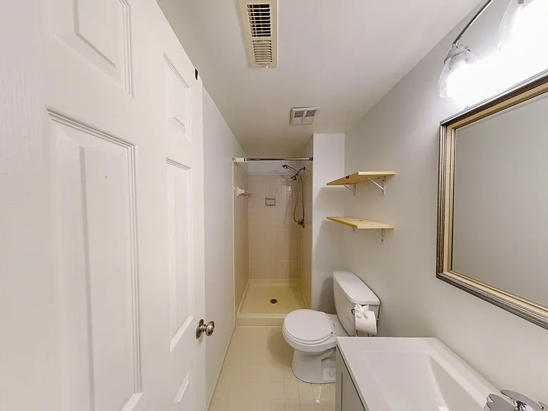20561 Summersong Ln — Photo 17