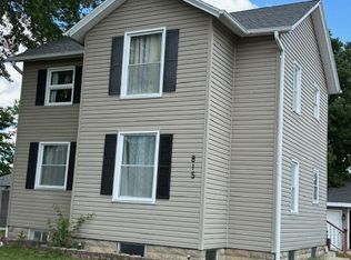 815 N 2nd St, Rochelle, IL 61068