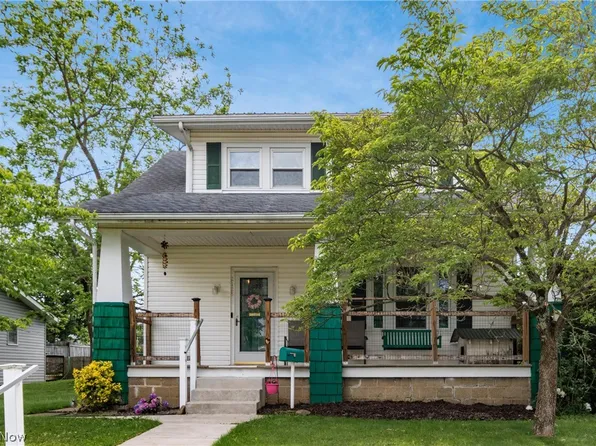 2128 Wilmer St, Zanesville, OH 43701