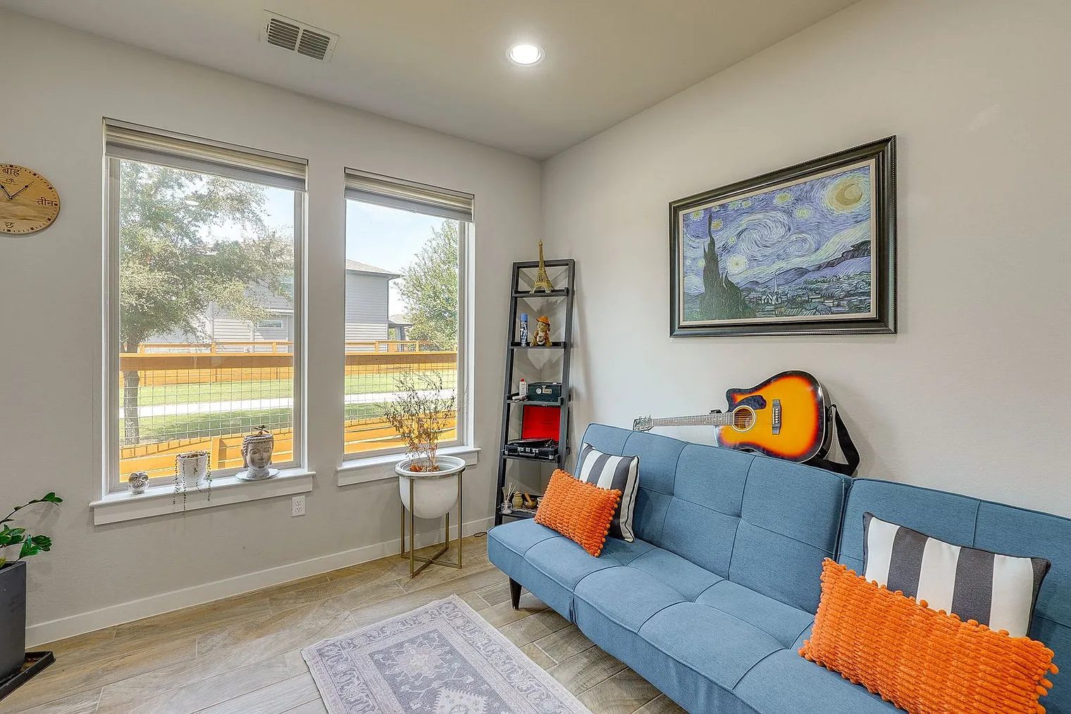 4 bed, 3.0 bath, 2454 sqft, $5,578 — Photo 4