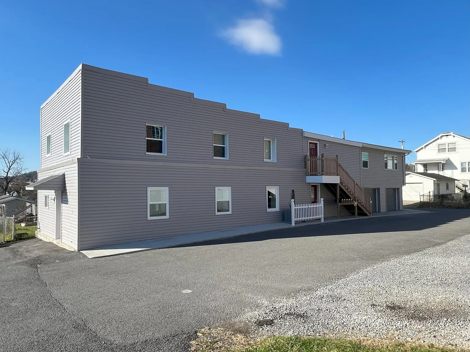 321 Alta Vista Ave — Photo 2