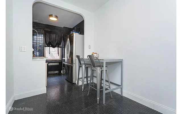 Sold by Douglas Elliman | media 28