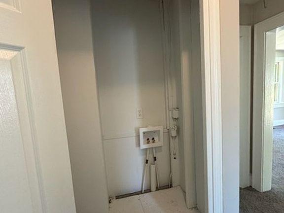2nd image of 116 Buckingham Ave