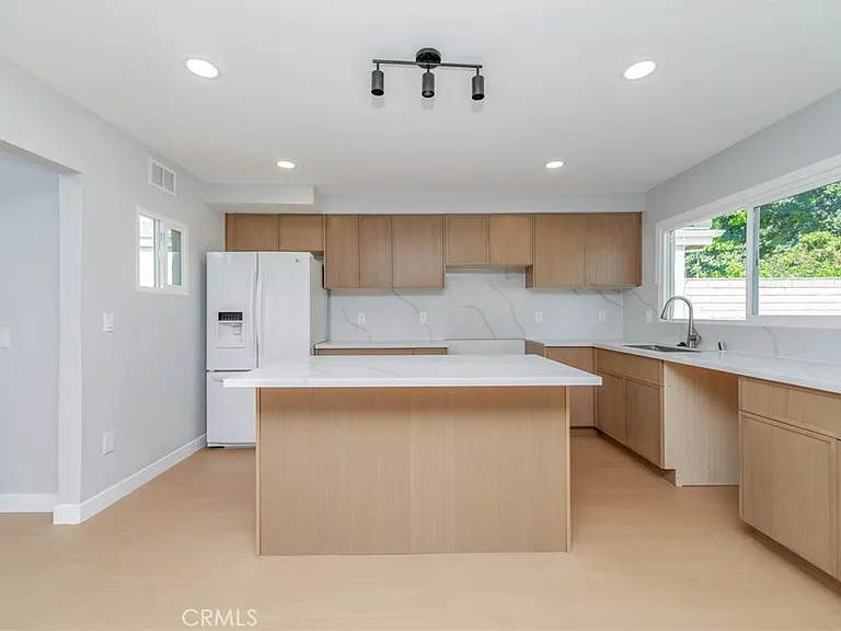 19412 Sierra Chula Rd — Photo 14