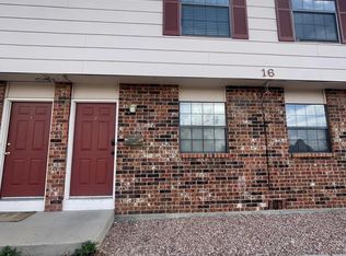 16 Montebello Rd #B, Pueblo, CO 81001
