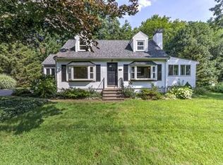 26 Lovering St, Medway, MA 02053