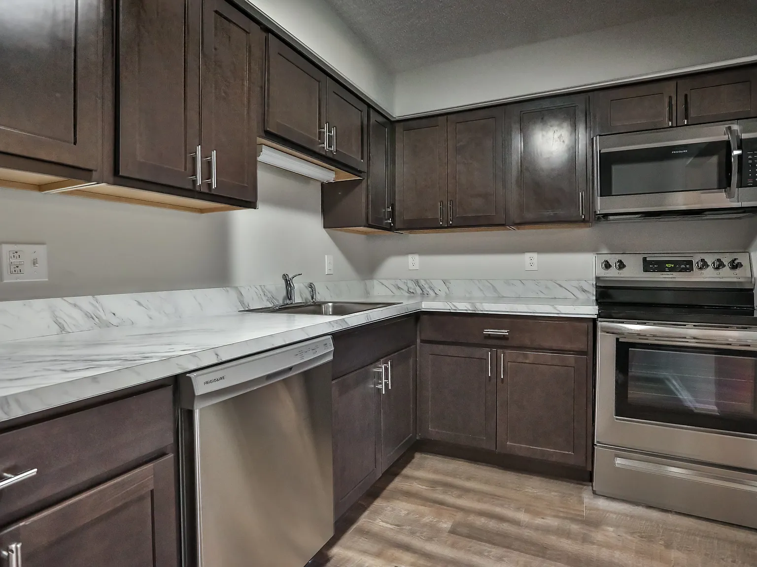 Adams Station Apartments — Photo 4