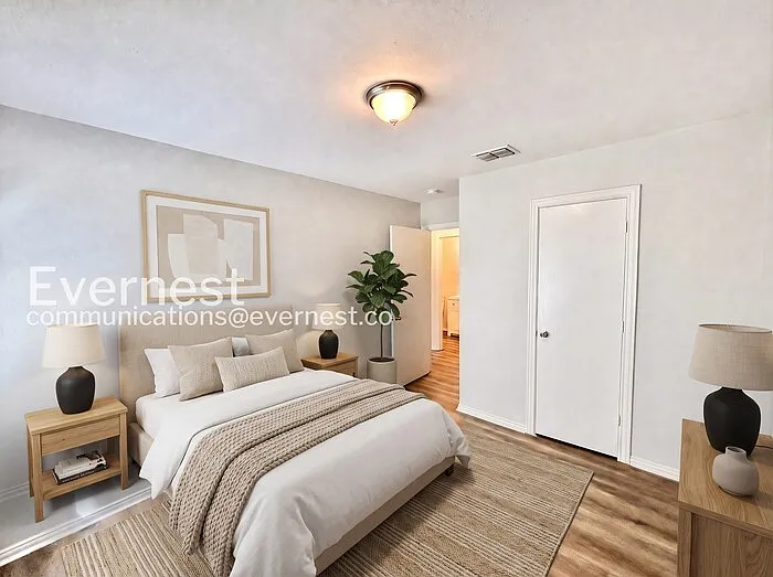 230 Creek Cove Dr — Photo 4