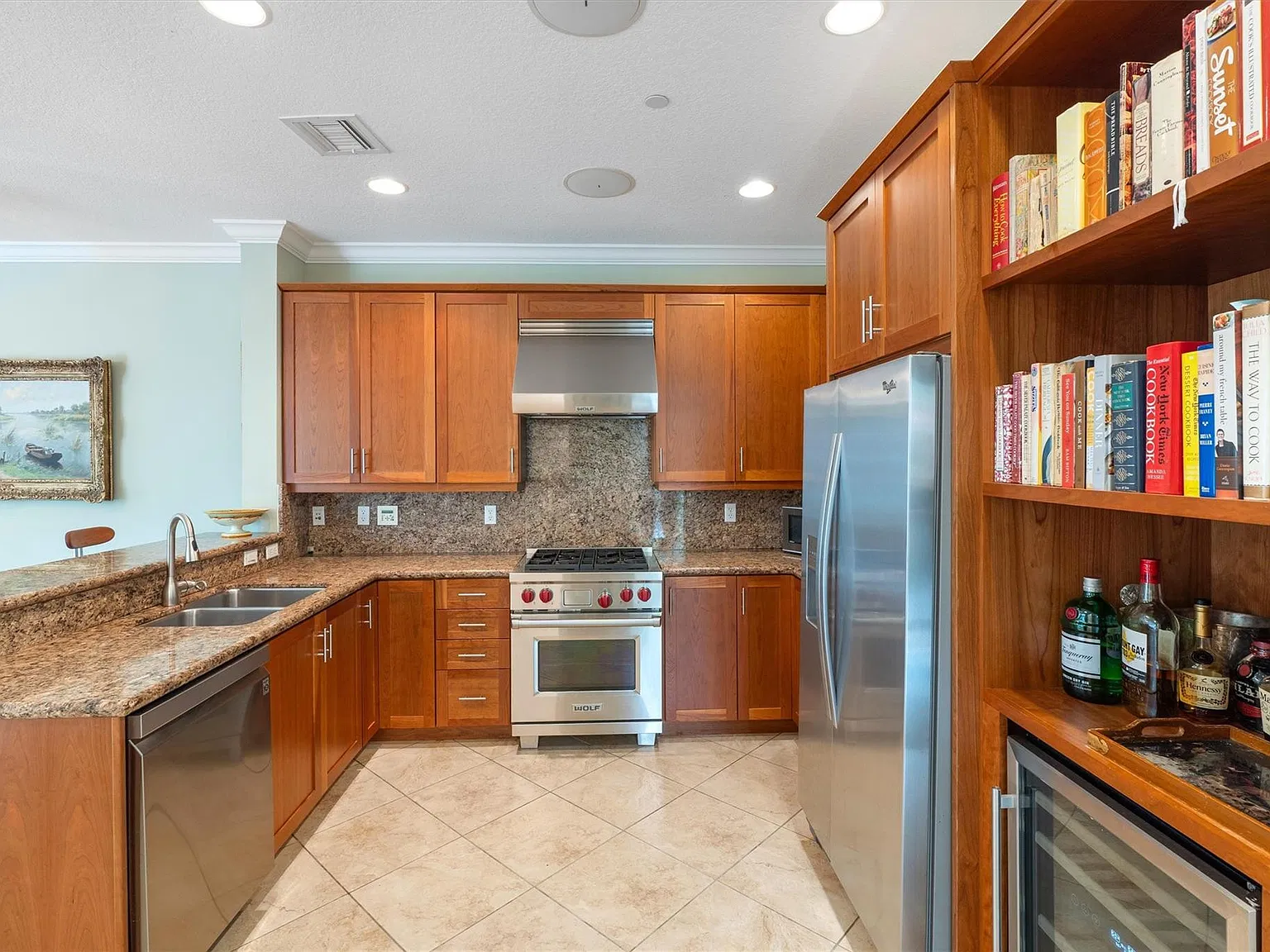 4 bed, 3.5 bath, 2643 sqft, $8,500 — Photo 4