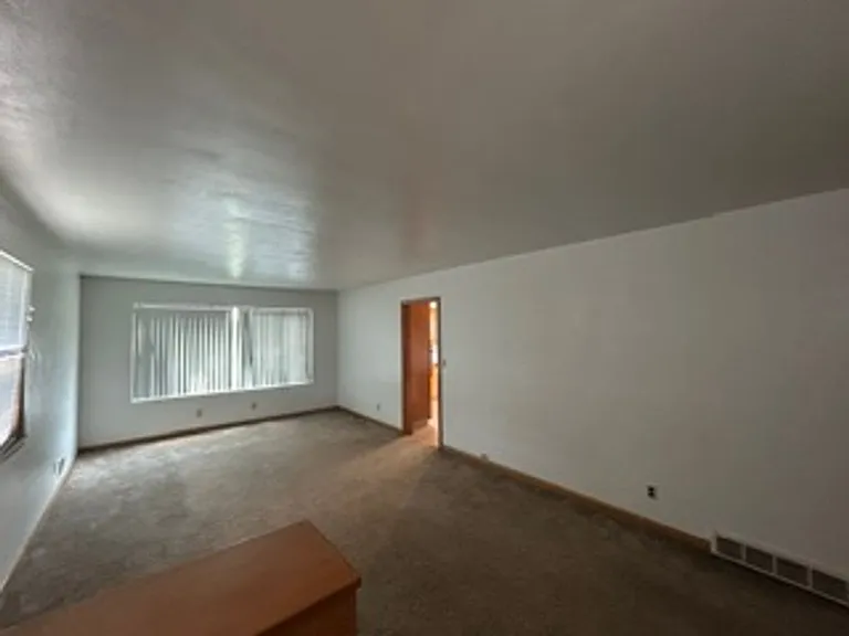 22 S Randall Ave — Photo 7