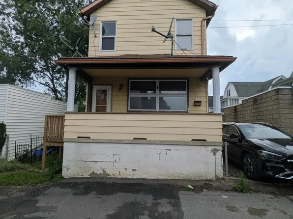 11 Bruce Ln, Wilkes Barre, PA 18702