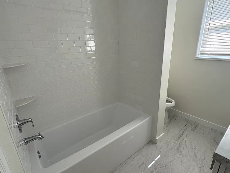 245 Emory Pl #HOUSE — Photo 5