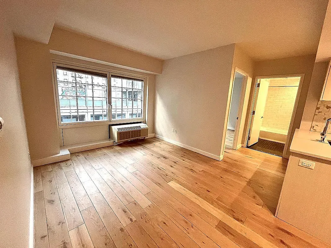 555 Waverly Avenue — Photo 3