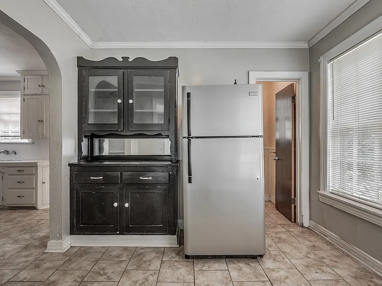 1803 NW 22nd Street - 2301 N. Florida — Photo 19