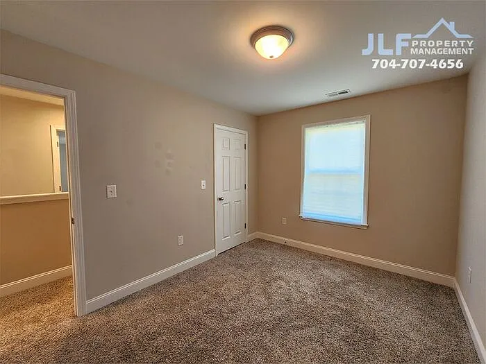 2520 Ashe Ave — Photo 15